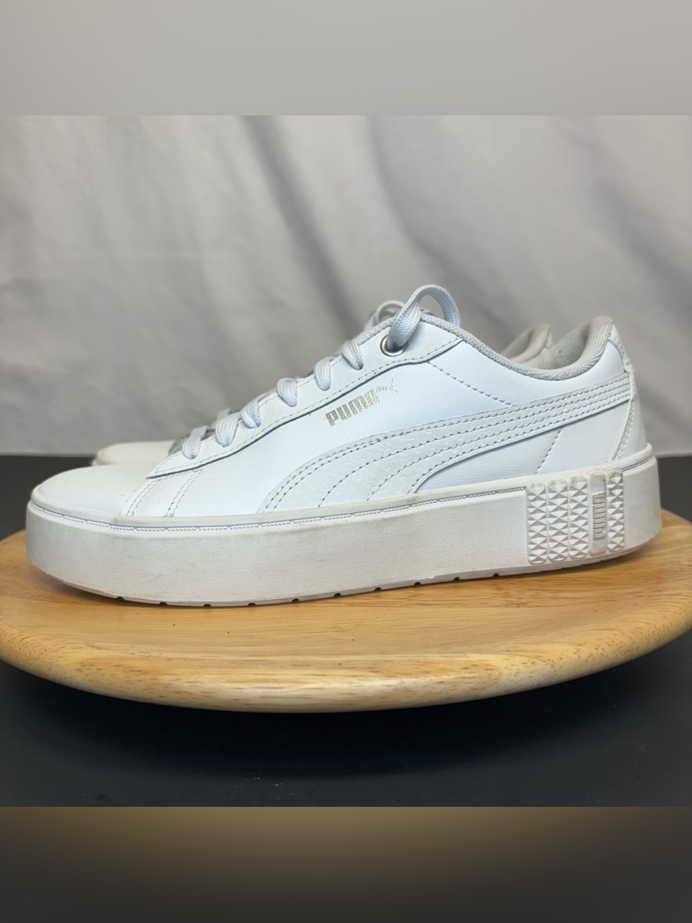 Puma Smash Platform V2 Triple White 381447-01 Women's US 7 UK : 4.5, EU : 37.5